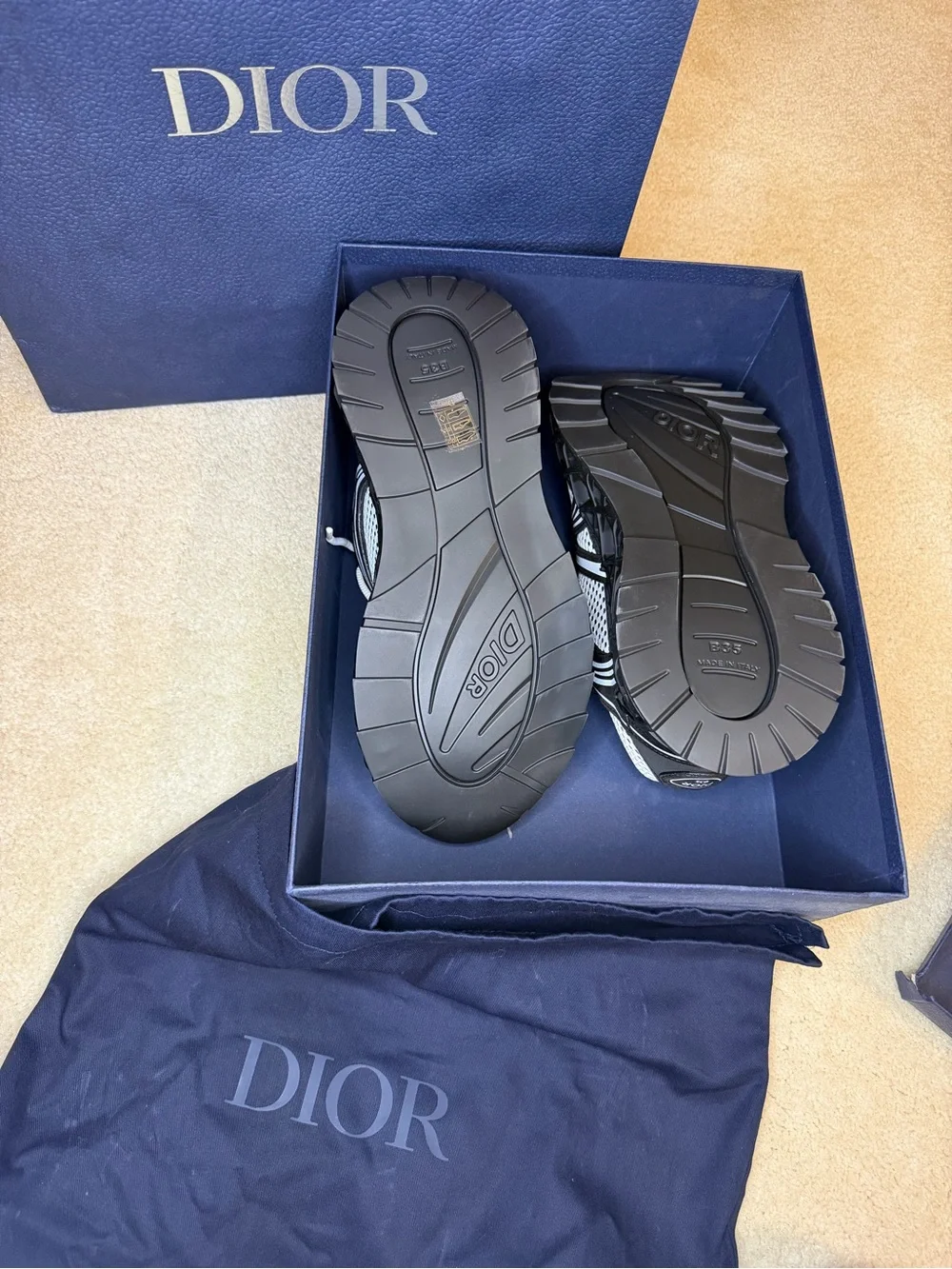 B35 NXXT Sneaker Dior NEW WITH TAGS